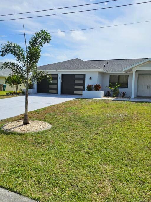 Cozy Retreat, Heated Pool, Water Canal, Bikes,3 Bedroom Cape Coral Exteriér fotografie