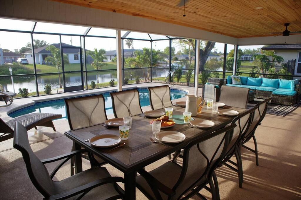 Cozy Retreat, Heated Pool, Water Canal, Bikes,3 Bedroom Cape Coral Exteriér fotografie
