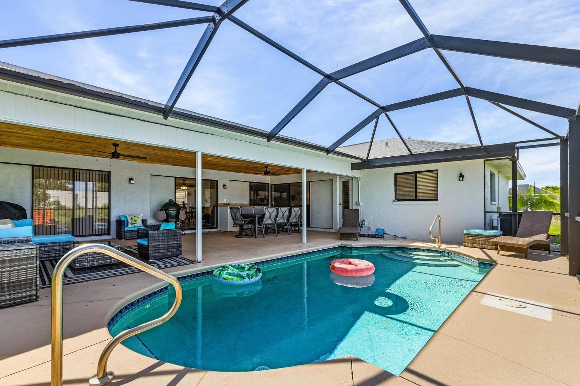 Cozy Retreat, Heated Pool, Water Canal, Bikes,3 Bedroom Cape Coral Exteriér fotografie