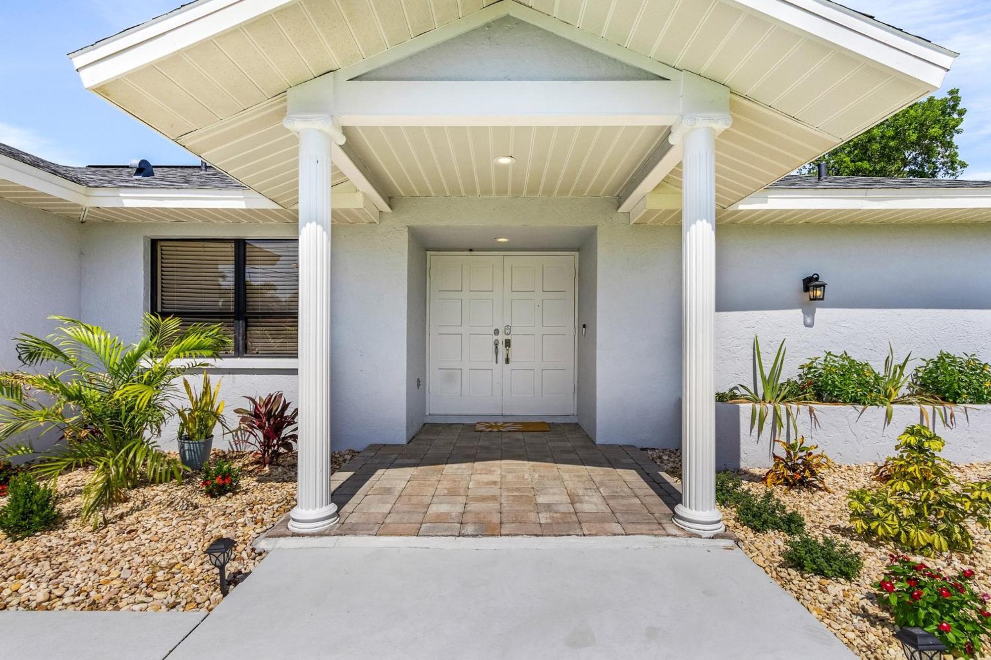 Cozy Retreat, Heated Pool, Water Canal, Bikes,3 Bedroom Cape Coral Exteriér fotografie